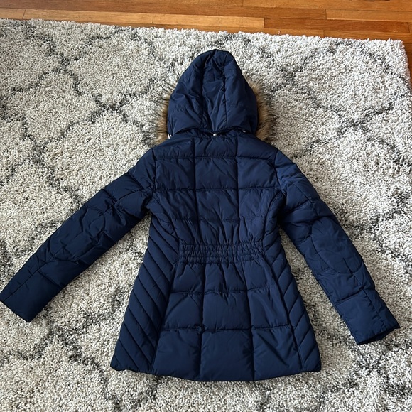 Gorgeous navy jacket! - Picture 2 of 3